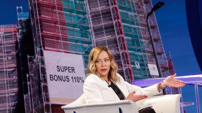 Superbonus, così è fallita la stretta del governo. Il Tesoro: “La spesa è aumentata di 42 miliardi”