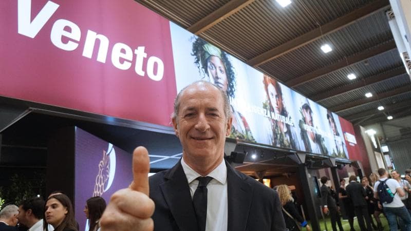 Autonomia, Forza Italia frena, nella Lega cresce il fronte anti-rinvio. Zaia attacca Tajani: “Mica facciamo un furto”