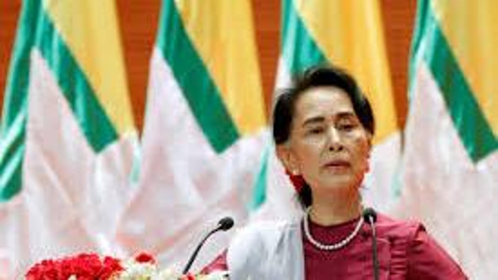 Aung San Suu Kyi hapishaneden ayrıldı: ev hapsine transfer edildi