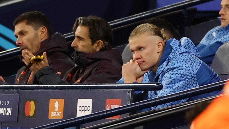 Haaland dopo la sostituzione nella gara contro il Real Madrid