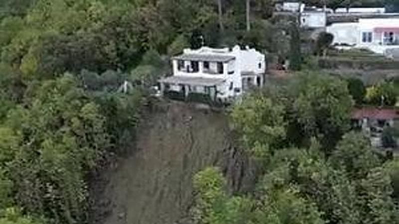 Le frane dopo l'alluvione di Ischia il 26 novembre 2022