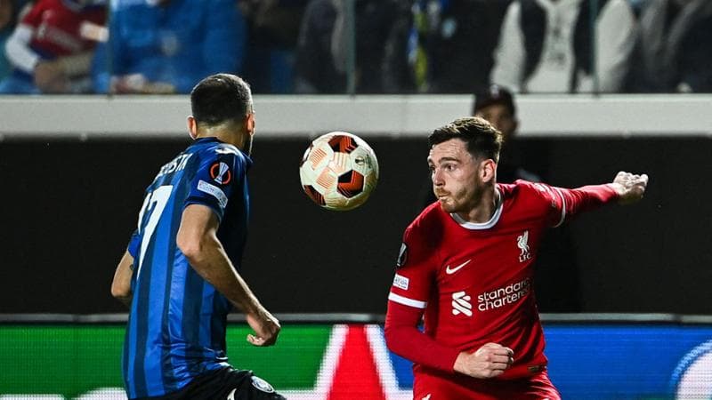 Zappacosta e Robertson in Atalanta-Liverpool