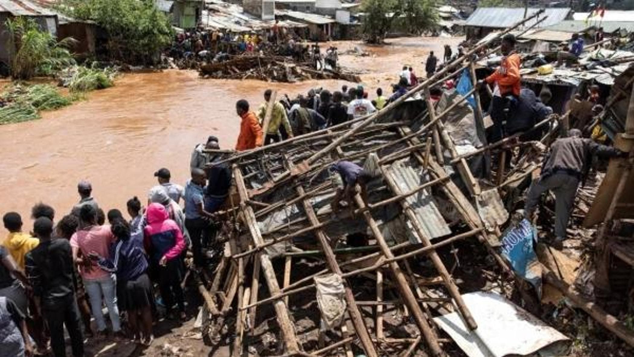 Nüfusunun yarısının günde 1 dolarla yaşadığı Kenya'da, geçtiğimiz Aralık ayında yaşanan selin zararları ve sonuçları hâlâ sürüyor.