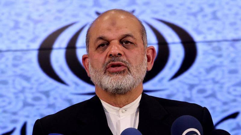 Sfugge alla cattura nello Sri Lanka il ministro iraniano accusato per l’attentato anti-ebraico di Buenos Aires