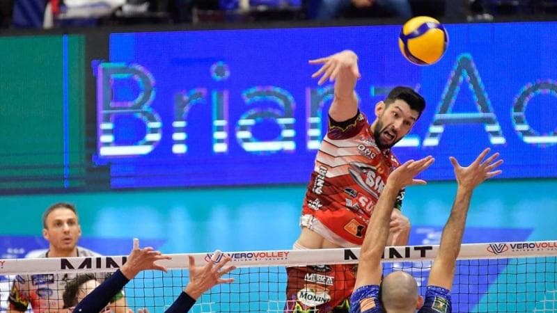 Una fase della gara tra Perugia e Monza