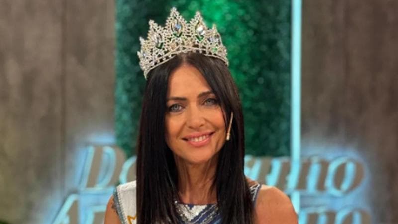 Alejandra Rodriguez in gara per Miss Universo a 60 anni. La storia dell’avvocata di Buenos Aires fa discutere l’Argentina
