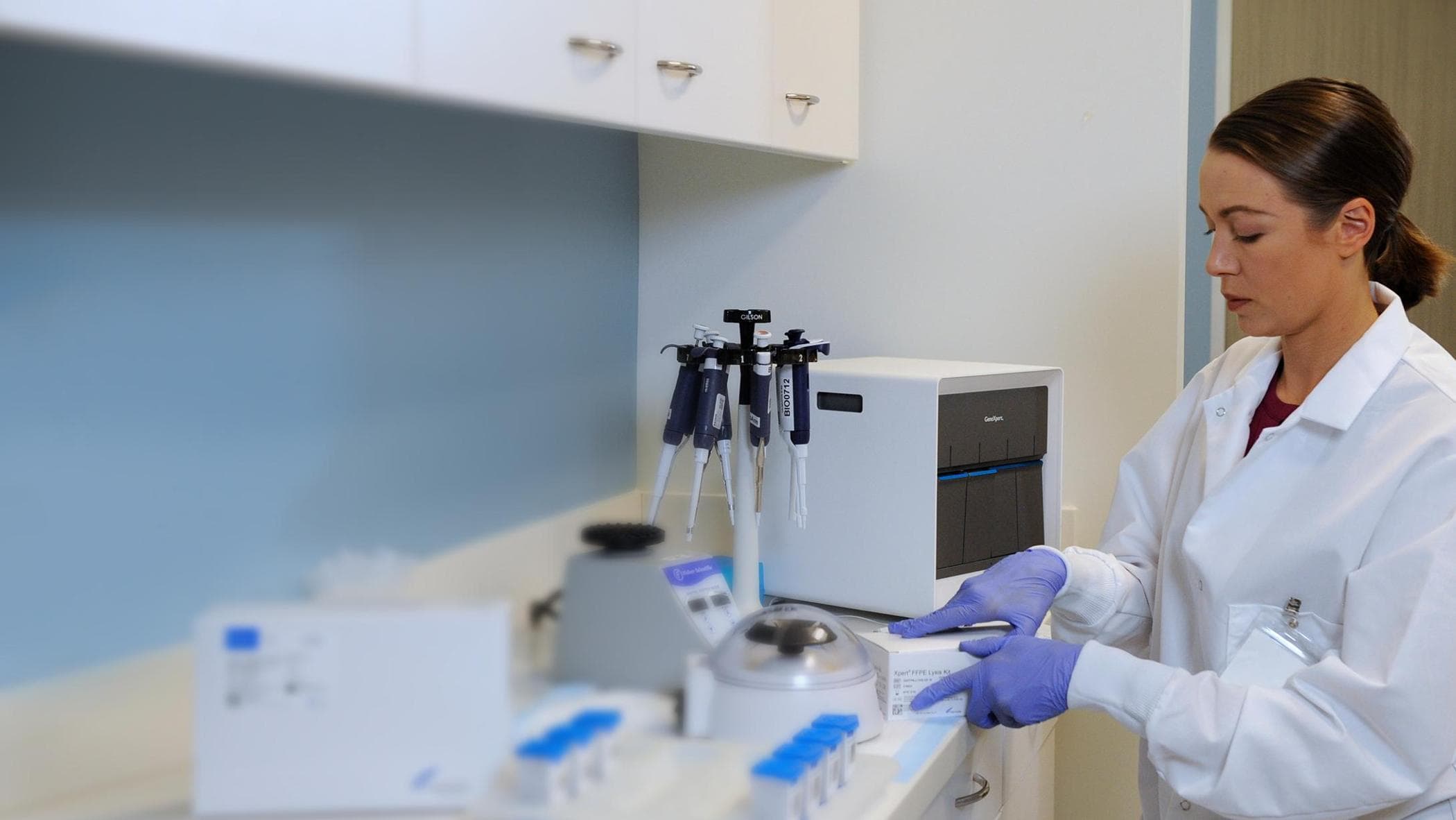 Küresel sağlık, “Tedavi lüks değil”: Sınır Tanımayan Doktorlar tüberküloz, HIV, hepatit ve Ebola testlerinin fiyatının 5 dolara düşürülmesi için imza kampanyası başlattı