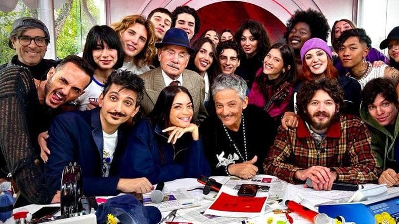 Sanremo, Fiorello: “Quel che è certo è che non lo farò io”. Roberto Sergio: “Carlo Conti è una certezza”