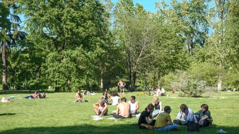 Previsioni meteo, caldo e sole su tutta l’Italia ma da lunedì arriva una nuova perturbazione