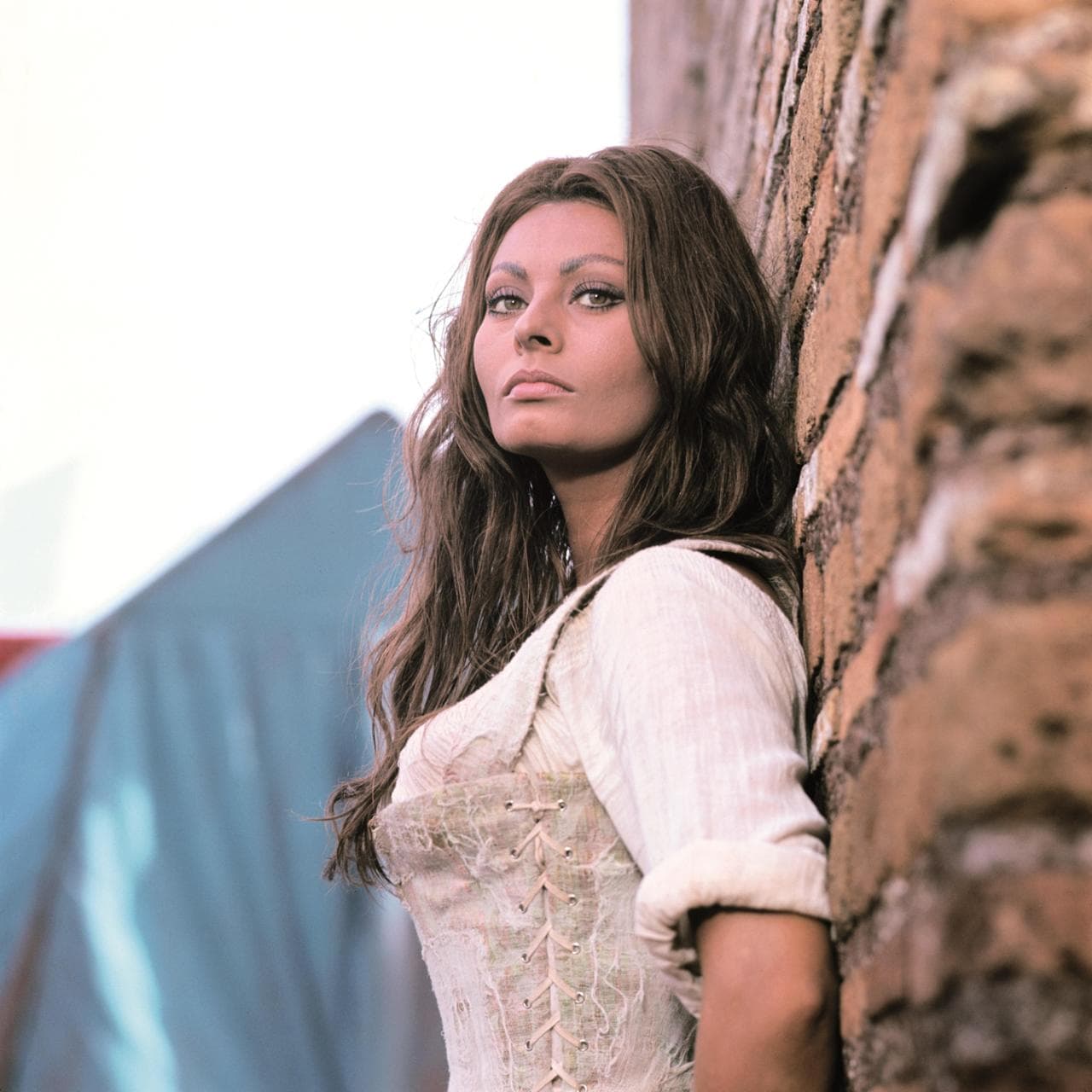 Sophia Loren fotografata da Angelo Frontoni, che realizzò anche gli altri ritratti in questa pagina