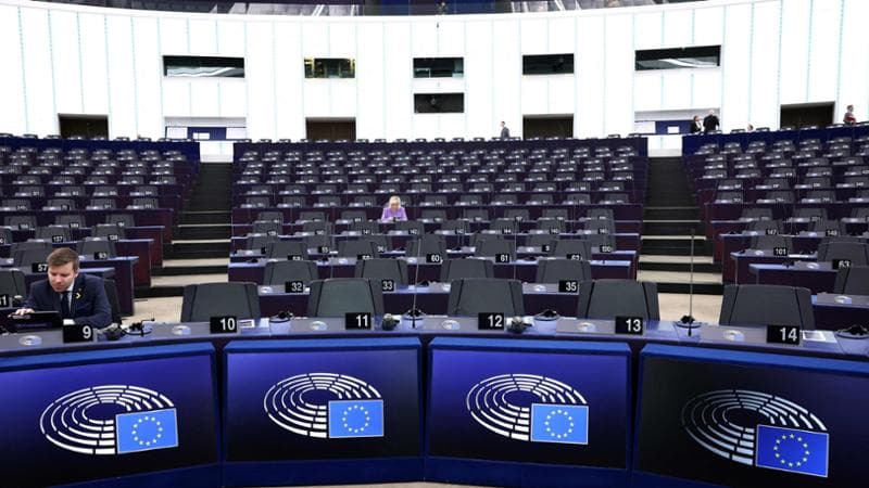 Sondaggi politici, Europee: Pd sopra il 21%, FI e Lega appaiate, Stati Uniti d’Europa sopra il quorum