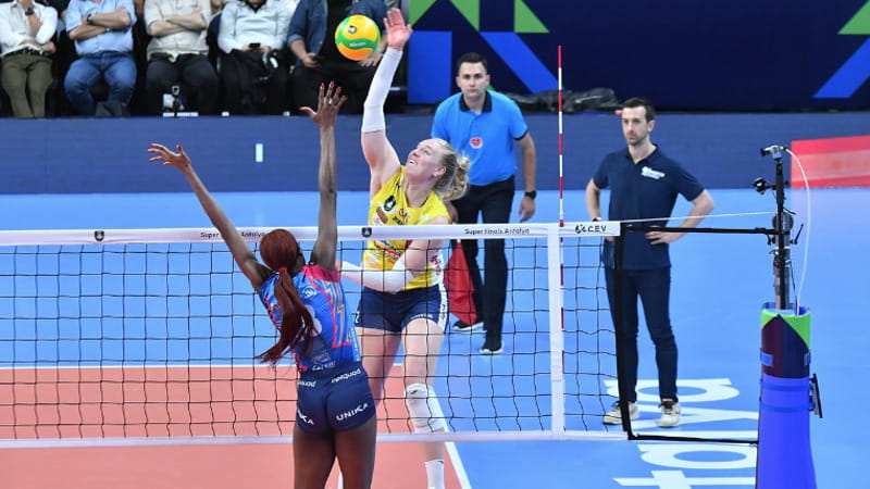 Kathryn Plummer (Conegliano) contro Paola Egonu (Milano) (foto Cev)