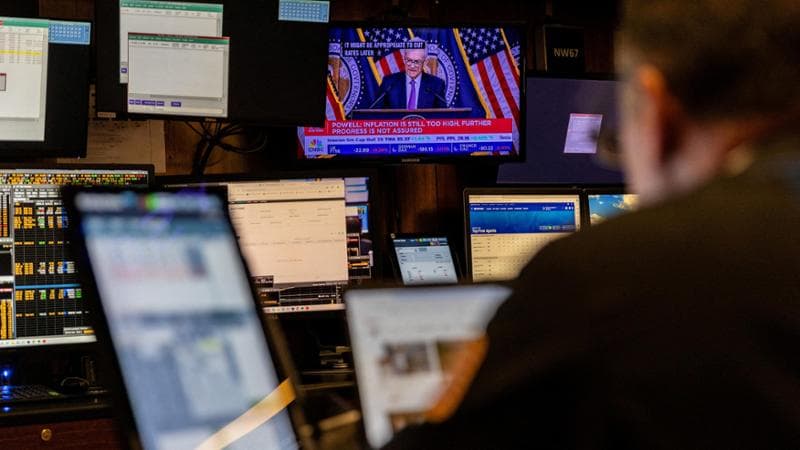 Le Borse di oggi, 6 maggio. I mercati credono in un intervent della Fed sui tassi, la Ue chiude in rialzo