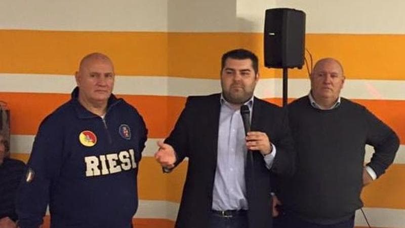 Alessandro Sorte, coordinatore di Forza Italia in Lombardia, tra i due fratelli Testa