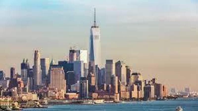 New York la super ricca, sale sul podio della classifica delle 50 città milionarie