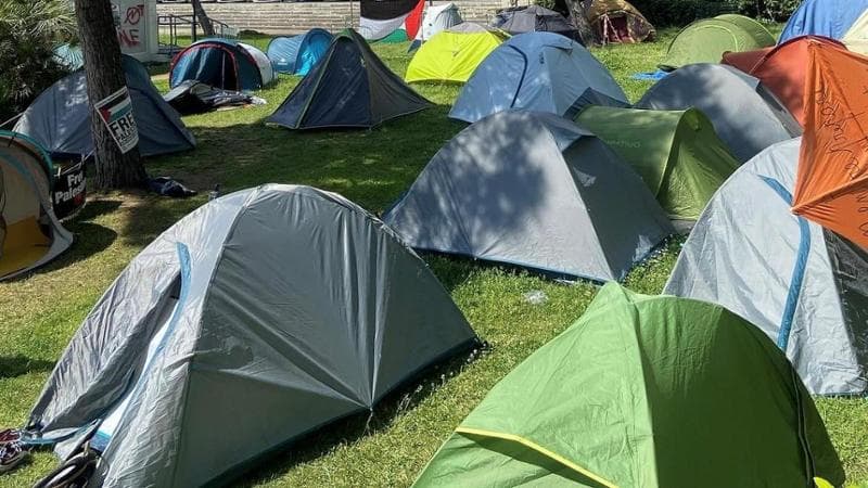 Nelle università le accampate studentesche per la Palestina. Vertice Bernini-Piantedosi: “Attenzione agli infiltrati. Istituzioni devono garantire libertà nella sicurezza”