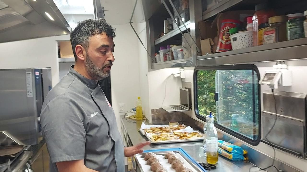 A cena col campione: ecco il menù di Tadej Pogacar, che sta dominando il Giro d'Italia