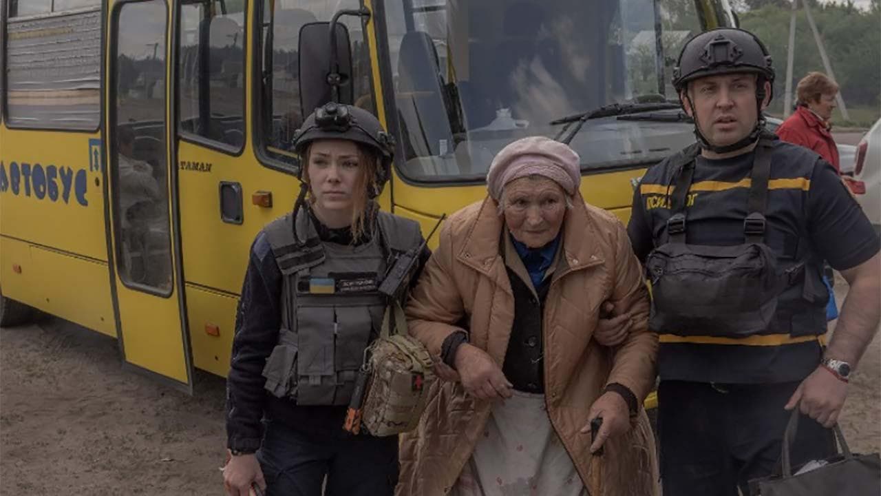 Attacco russo su Kharkiv, l'odissea degli sfollati a Vovchansk