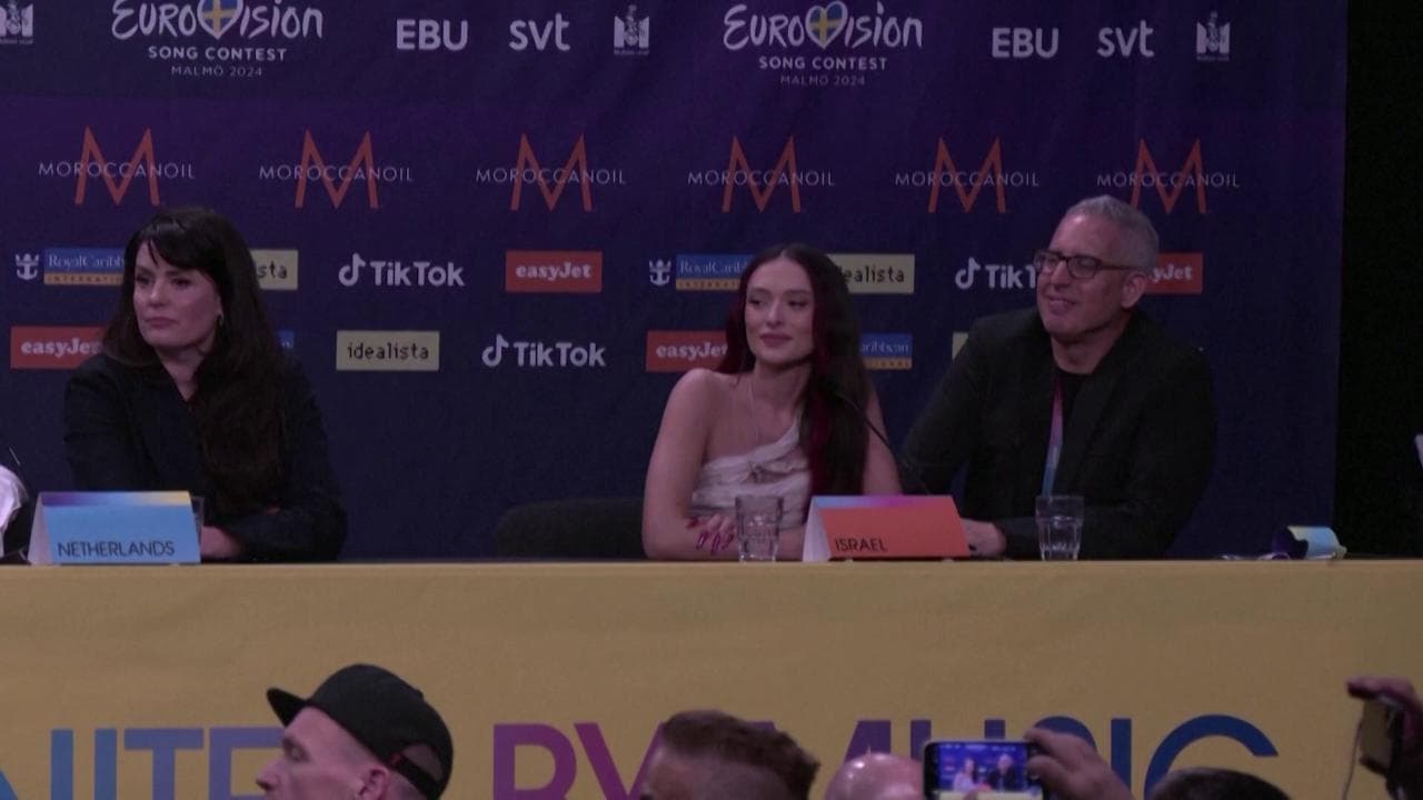 Eurovision, il giornalista all'israeliana Eden Golan: "La tua presenza non mette a rischio gli altri?"