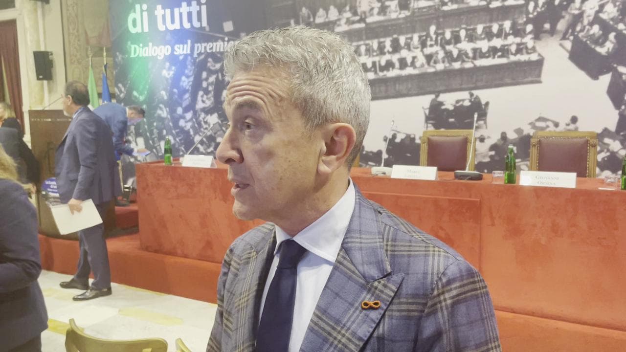 L'inno di Pupo al premierato: "Ci vuole premier forte, mi piace quello di Giorgia Meloni"