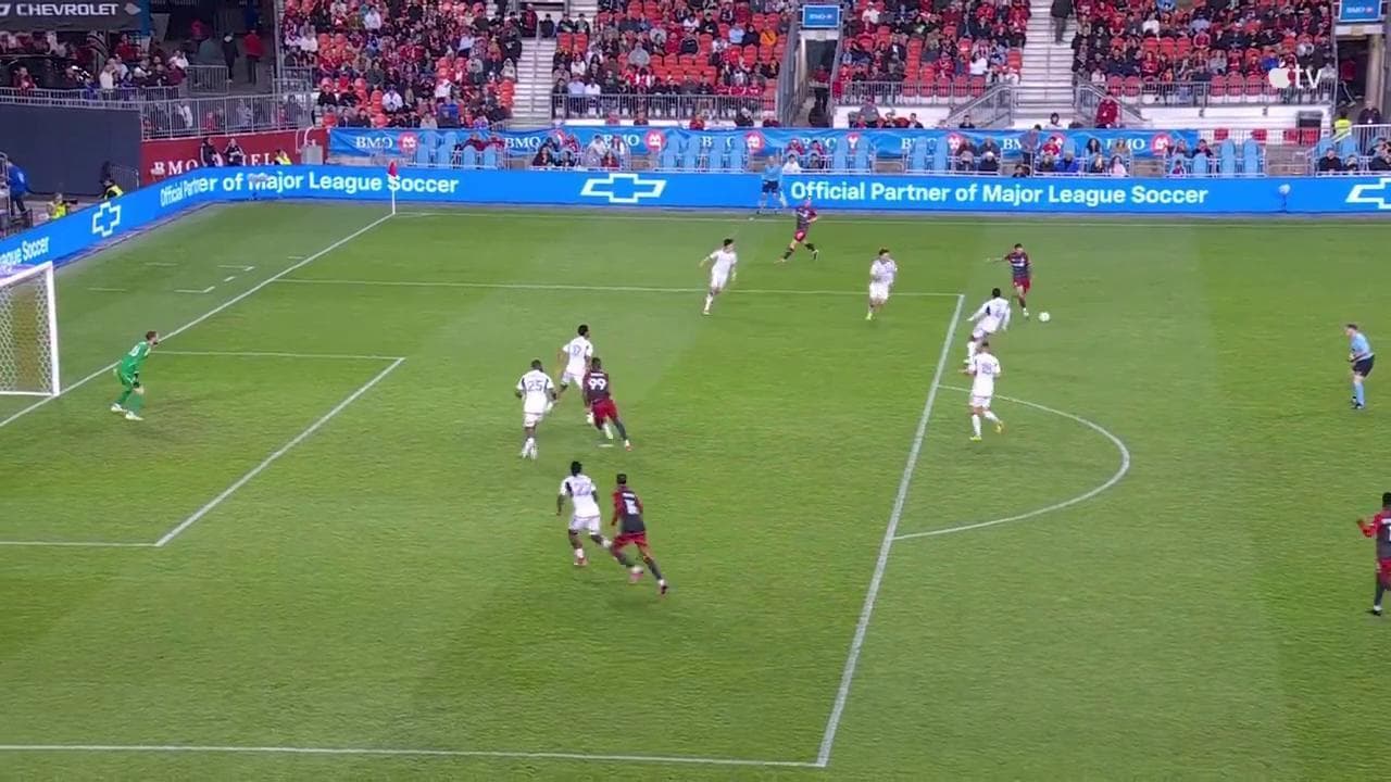 Bernardeschi, splendido sinistro all'incrocio dei pali: il suo gol incanta Toronto