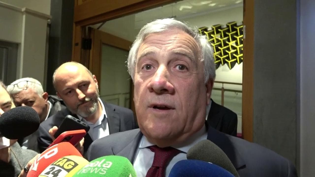 Santanchè, Tajani: "Dimissioni? Sarà lei a decidere, nessun imbarazzo nel governo"