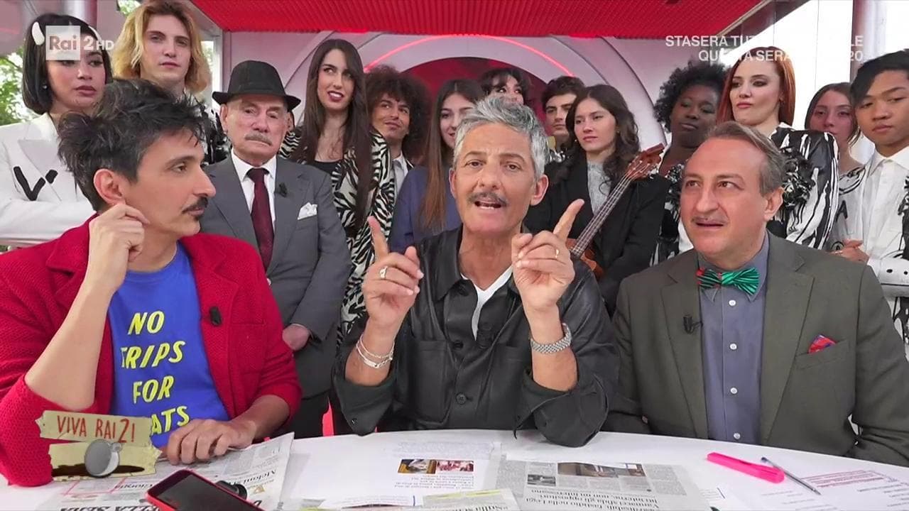 Fiorello, Vannacci come Meloni: "Sulla scheda scrivete solo etero"