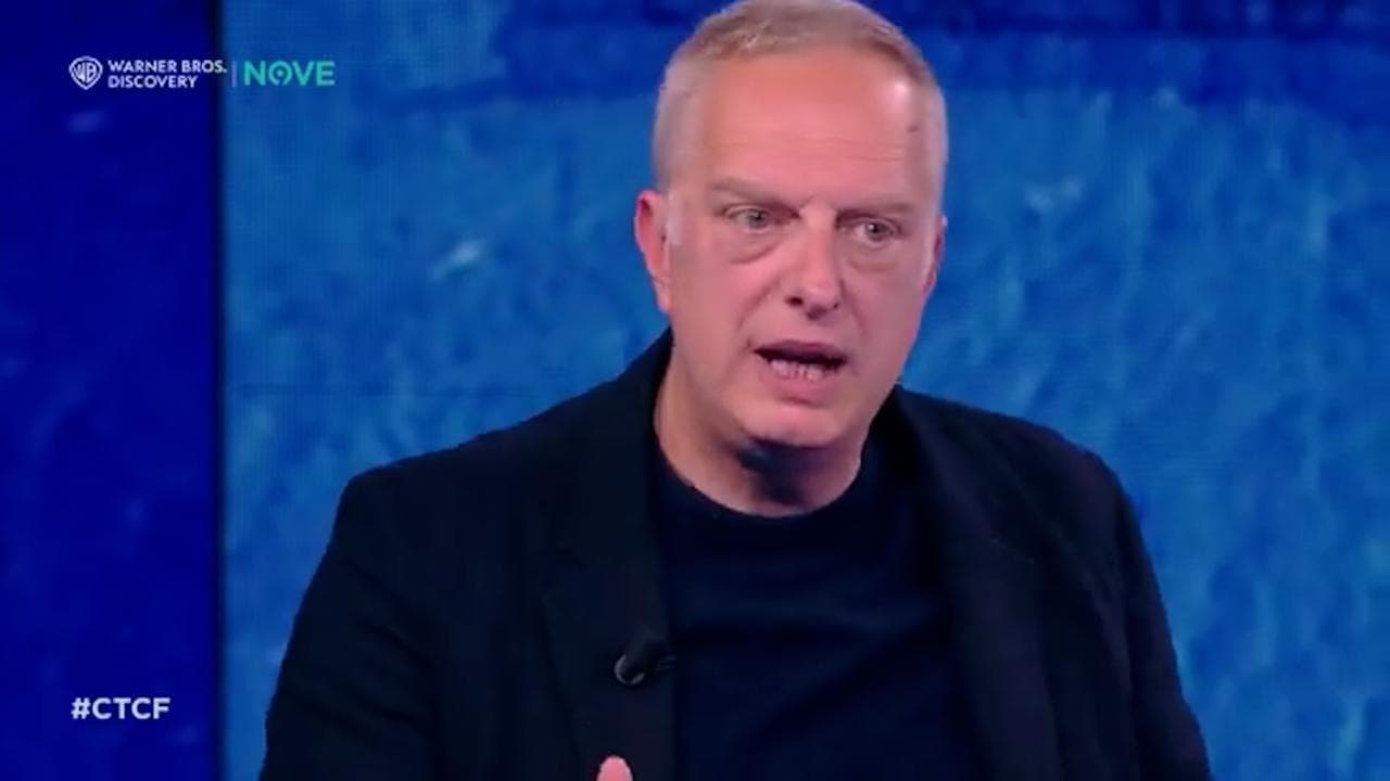 Antonio Scurati da Fazio: "Se faccio i soldi con Mussolini? Semmai contro Mussolini"
