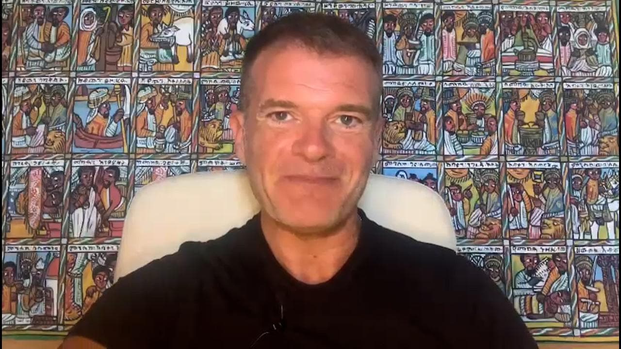 Stefano Massini, "Parole in corso": l'origine del termine "taxi"