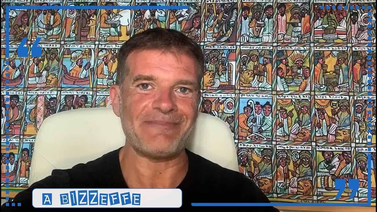 Stefano Massini, "Parole in corso": l'origine dell'espressione "a bizzeffe"