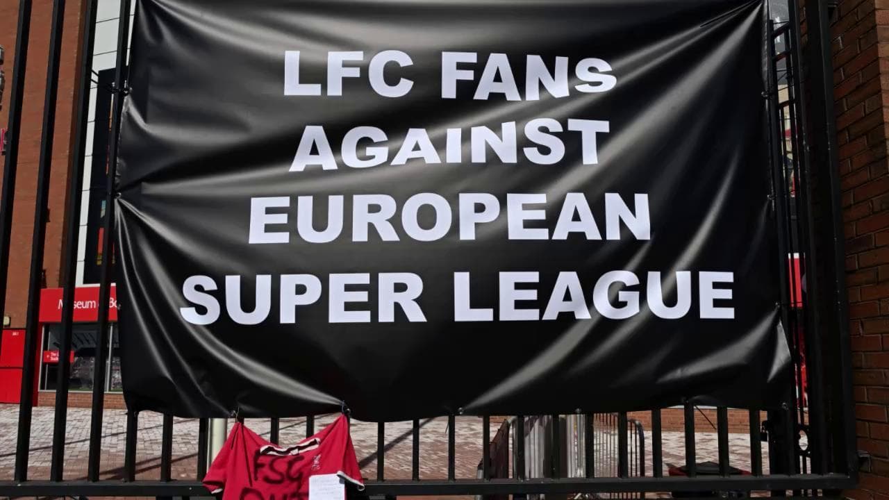 Nasce la Superlega, tifosi, calciatori e politici concordi: "Siamo contrari, uccide il calcio"