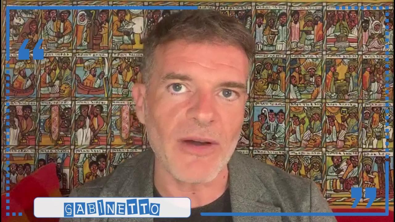 Stefano Massini, "Parole in corso": il "gabinetto" e l'origine degli altri mille modi per dire "bagno"