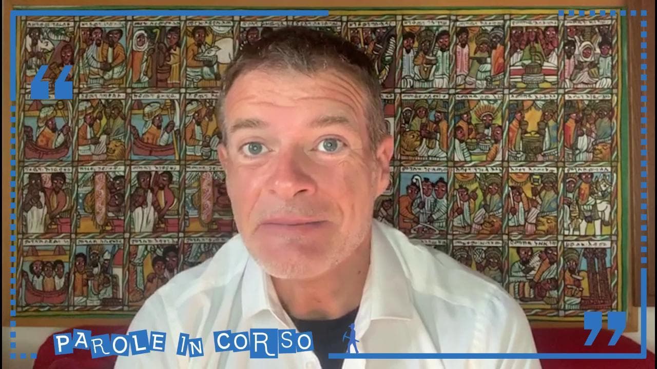 Stefano Massini, "Parole in corso": ecco da dove nasce l'espressione "prendere sotto gamba"