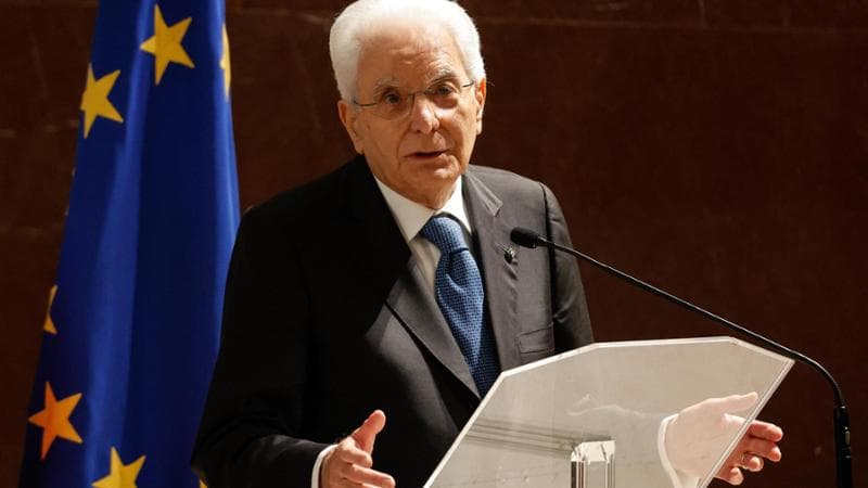 Prova di forza del governo: sei decreti prima del voto per le Europee. Il Quirinale pronto a intervenire
