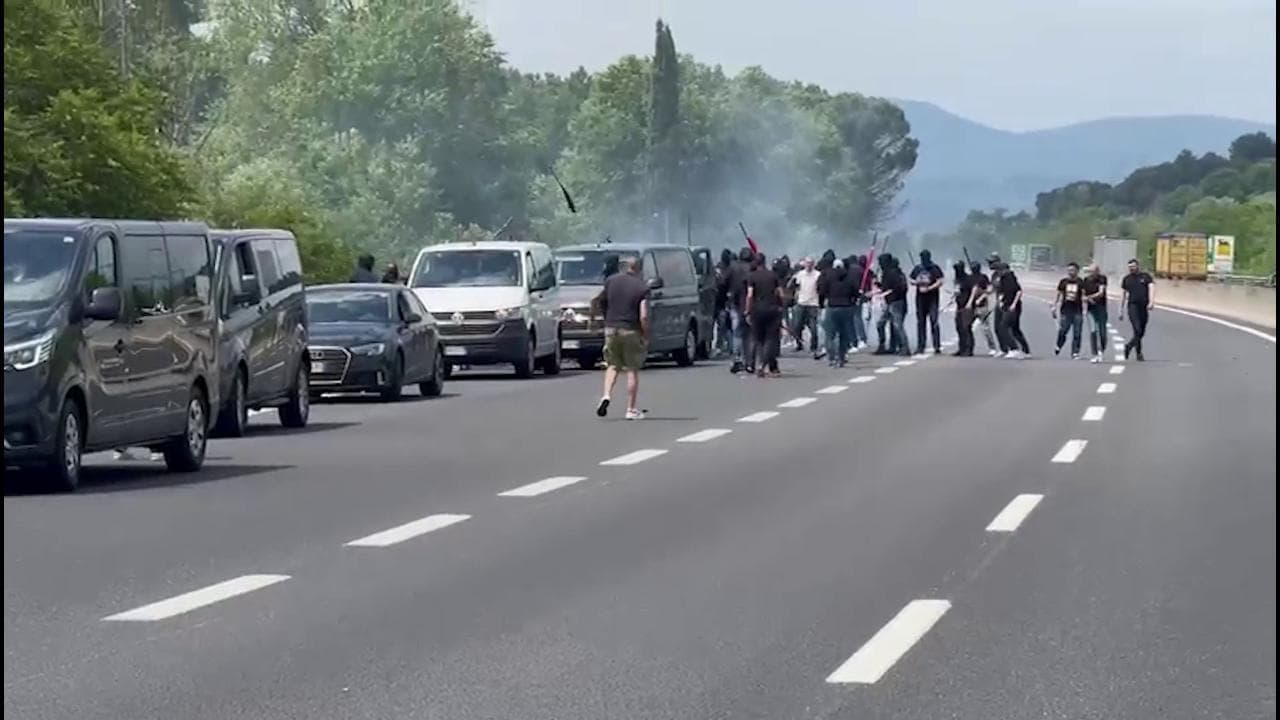 Scontri in autostrada tra tifosi di Juventus e Atalanta prima della finale di Coppa Italia