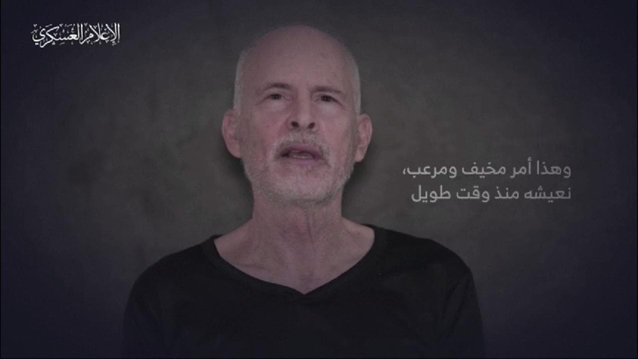 Gaza, ala militare di Hamas pubblica il video di due ostaggi israeliani