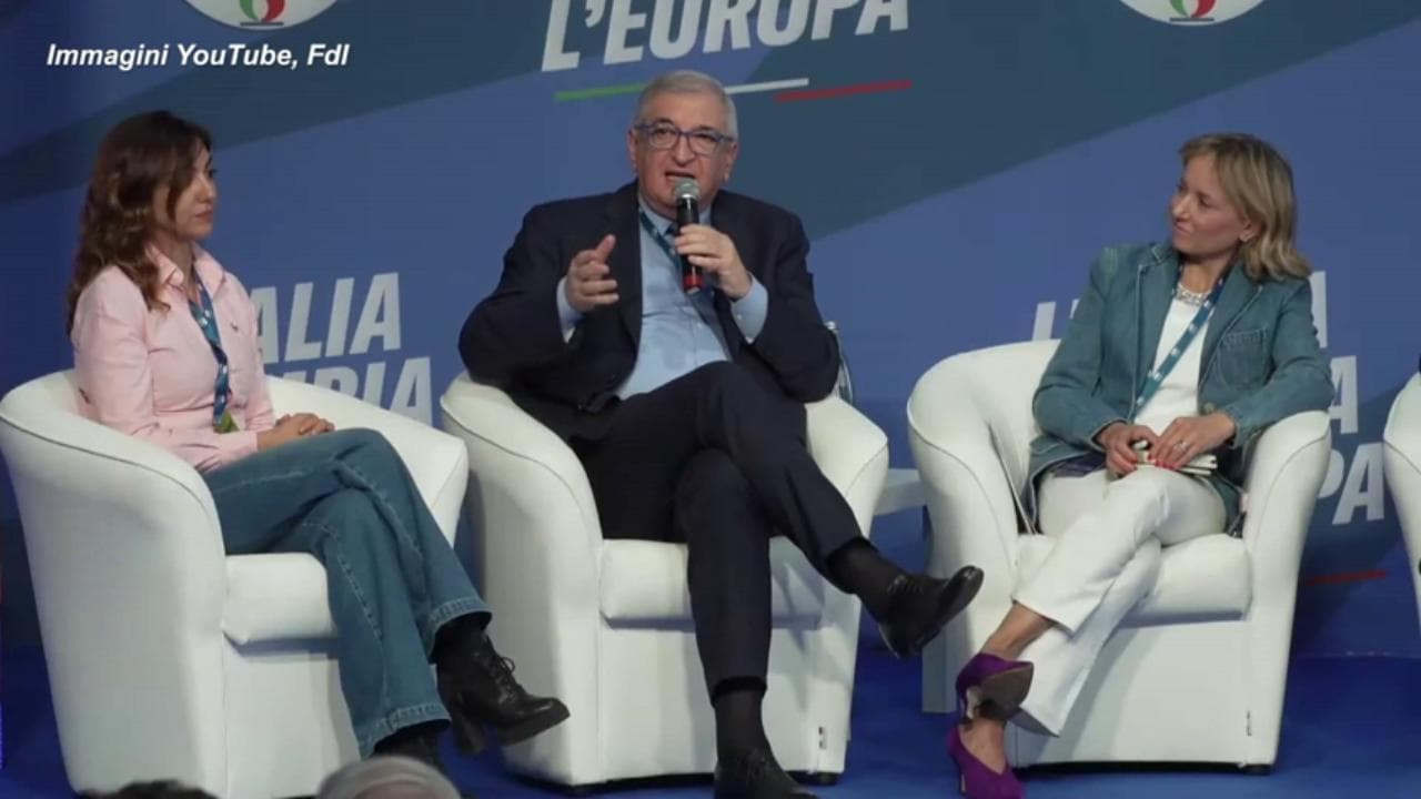 Proteste degli universitari, Foti (FdI): "Era meglio mandarli a zappare"