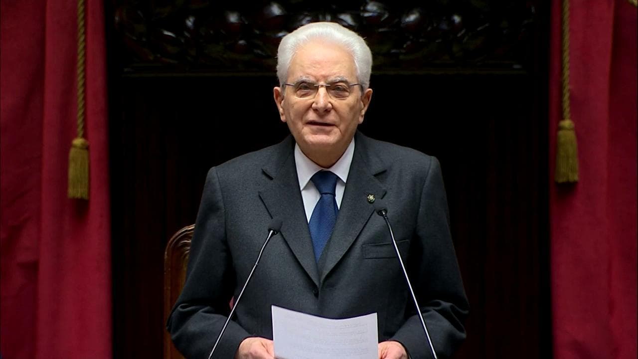 Quirinale, Mattarella conclude il discorso citando Sassoli: "Noi, insieme, responsabili del futuro"