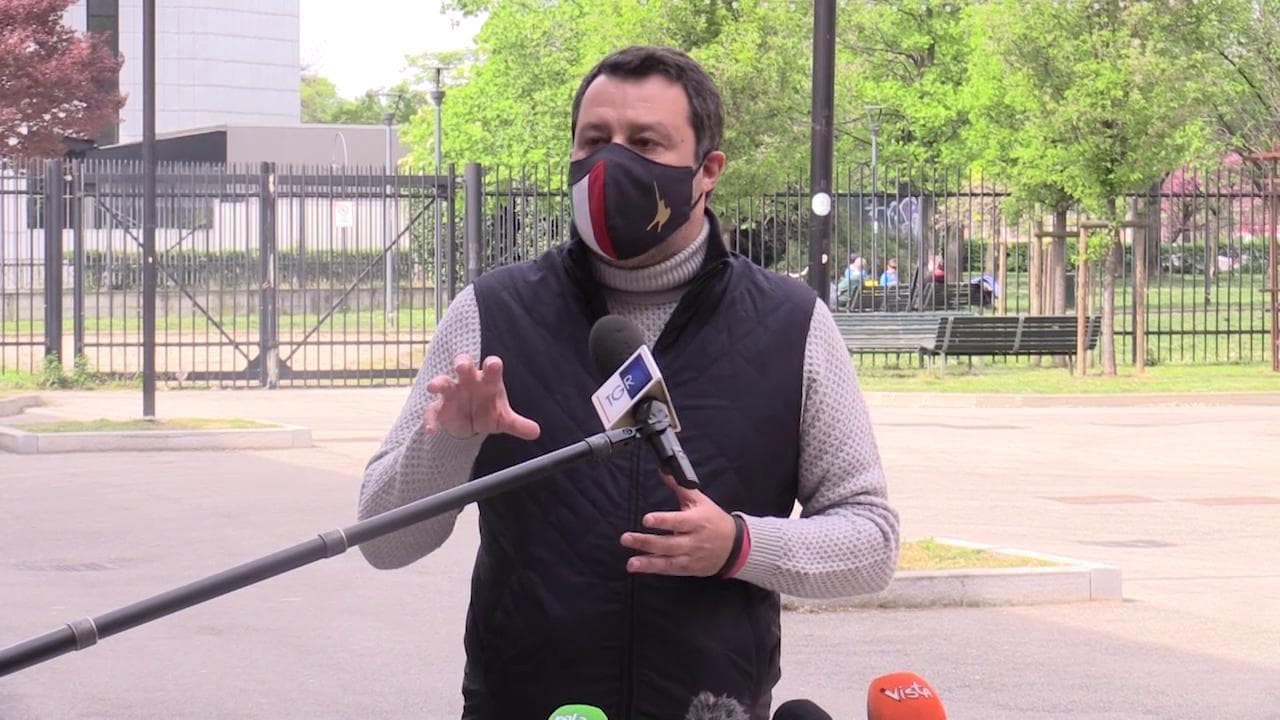 Riaperture, Salvini: "Ha vinto il buonsenso contro la linea Speranza"