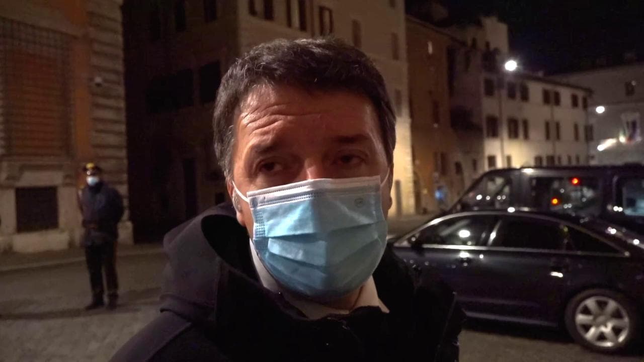 Governo, Renzi: "La crisi o la fai ora o non la fai più"