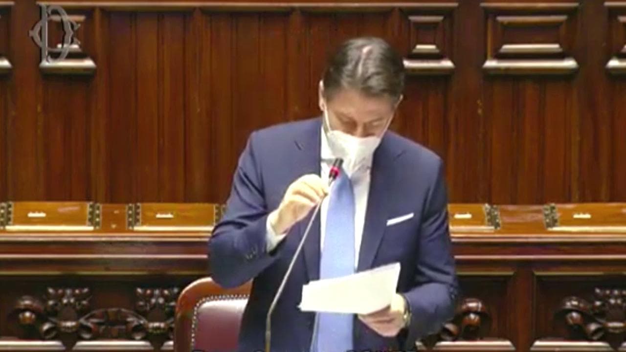 Governo, Conte parla alla Camera: "Abbiamo compiuto ogni sforzo per evitare questa crisi. Adesso si volta pagina"