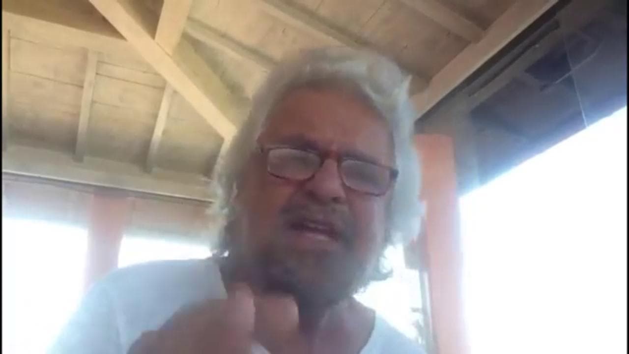 Beppe Grillo torna con un video: "Il sogno M5s era un Movimento senza sedi, né tesori"