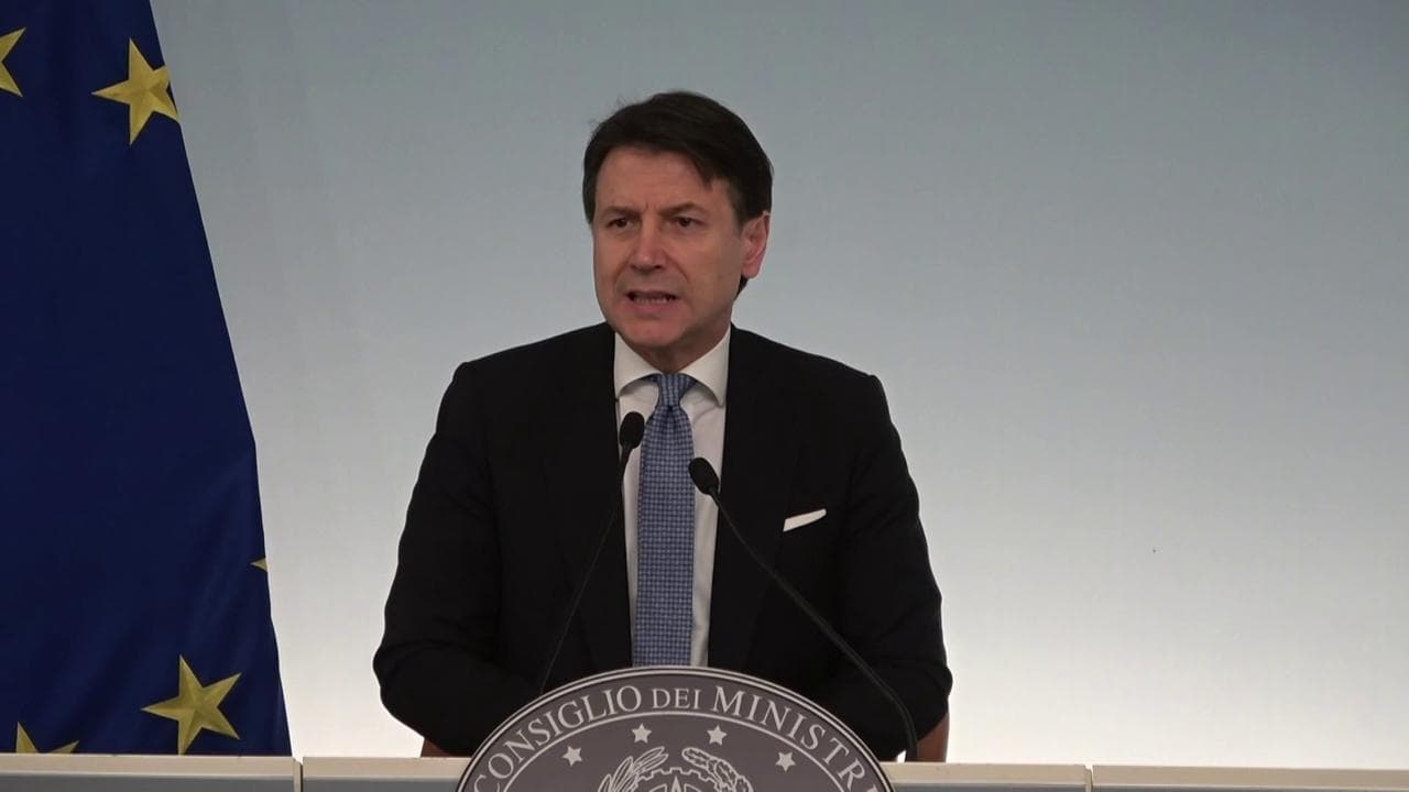 Coronavirus, Conte: "Proroga chiusura scuole? Decideremo in prossimità del 15 marzo"