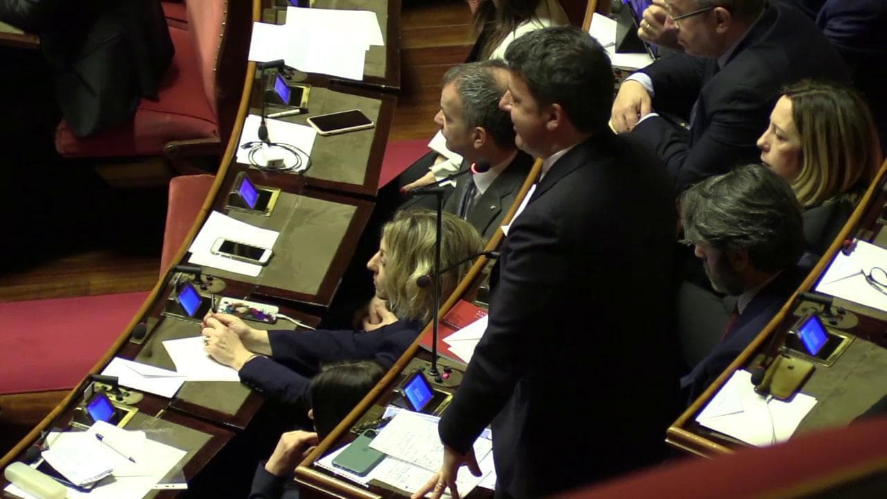 Governo, Renzi rassicura Conte: "In Europa hai nostro sostegno, fibrillazioni interne non incideranno"
