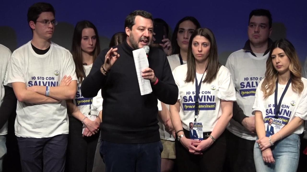 Aborto, Salvini: "Non può essere soluzione per stili di vita incivili"