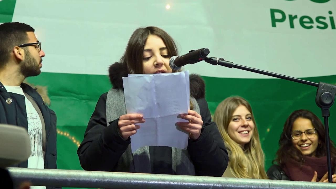 Modena, le Sardine alla festa di Bonaccini: "L'Emilia Romagna è ancora vigile, la retorica dell'odio non le appartiene"