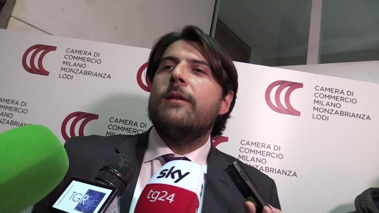 M5s, Buffagni: "Paragone? Io sono al governo, lui fa spettacolo"