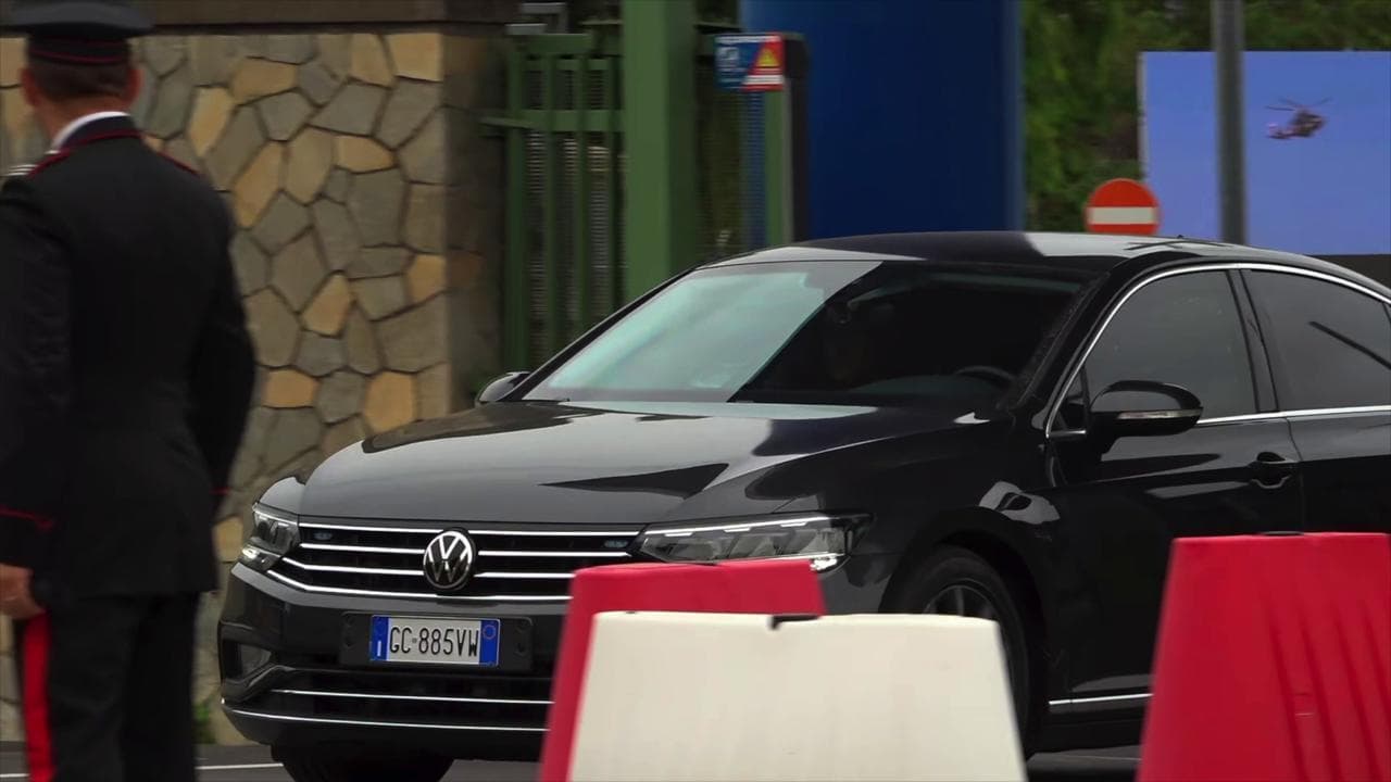 Chico Forti in Italia, la premier Meloni lascia l'aeroporto di Pratica di Mare in auto: le immagini
