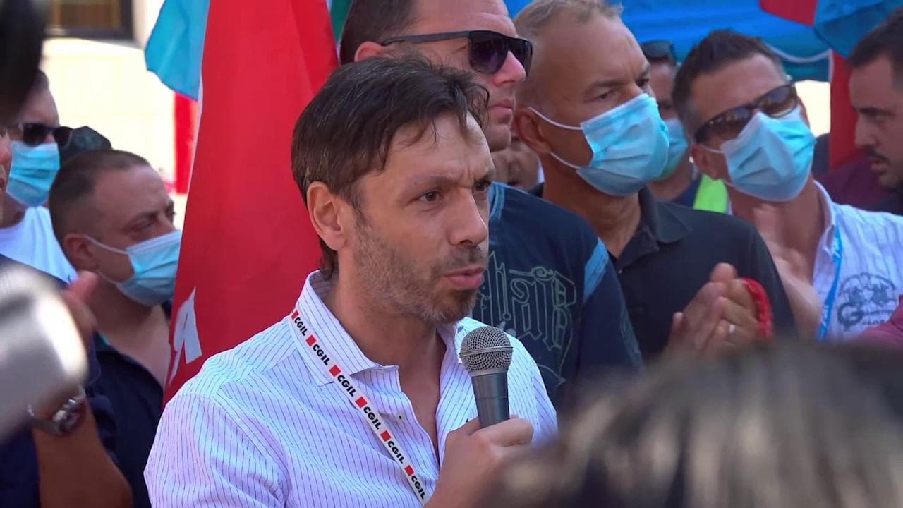 Roma, la protesta dei lavoratori Alitalia. Cuscito (Filt-Cgil): "Azienda riapra il tavolo con noi"