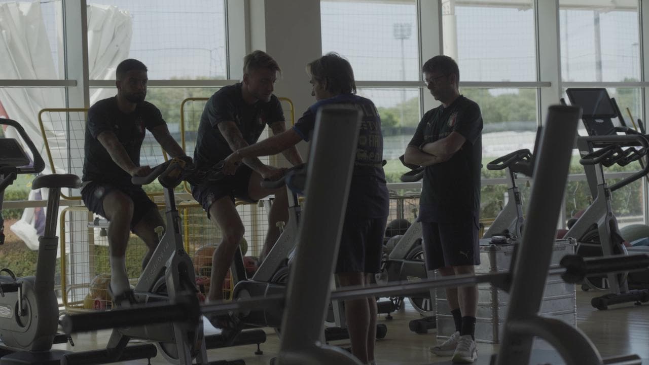 Cyclette per Spinazzola, piscina per Jorginho, percorso kneipp per Barella: il defaticante degli azzurri